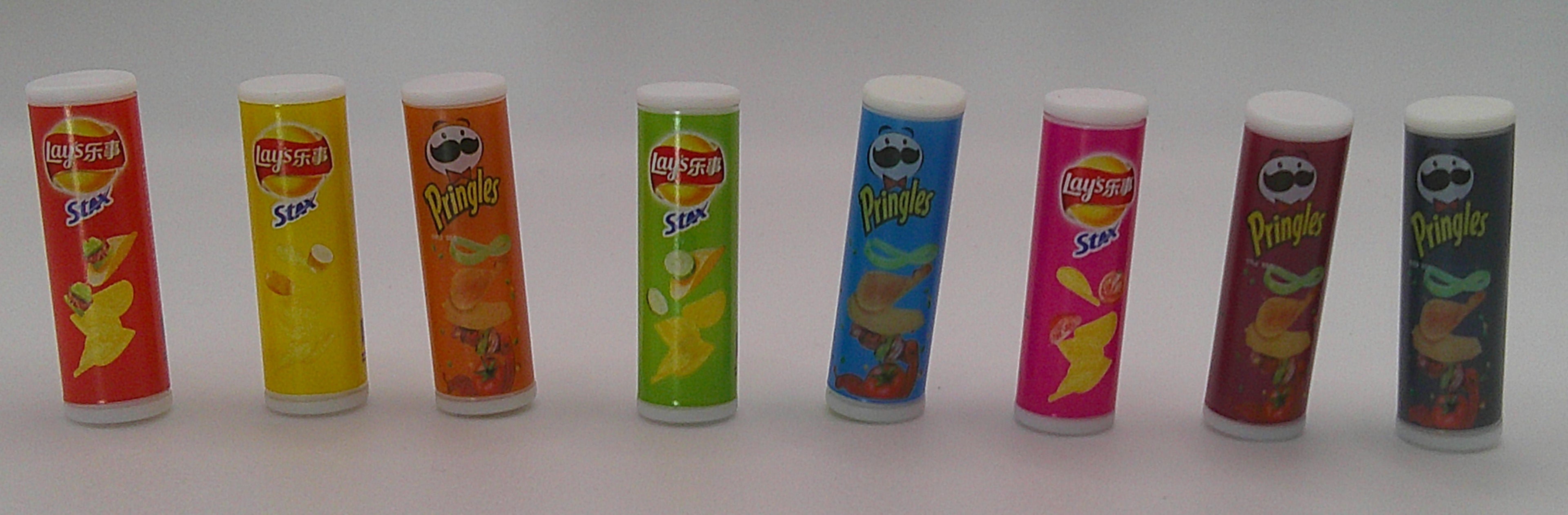 Can of chips prop kit