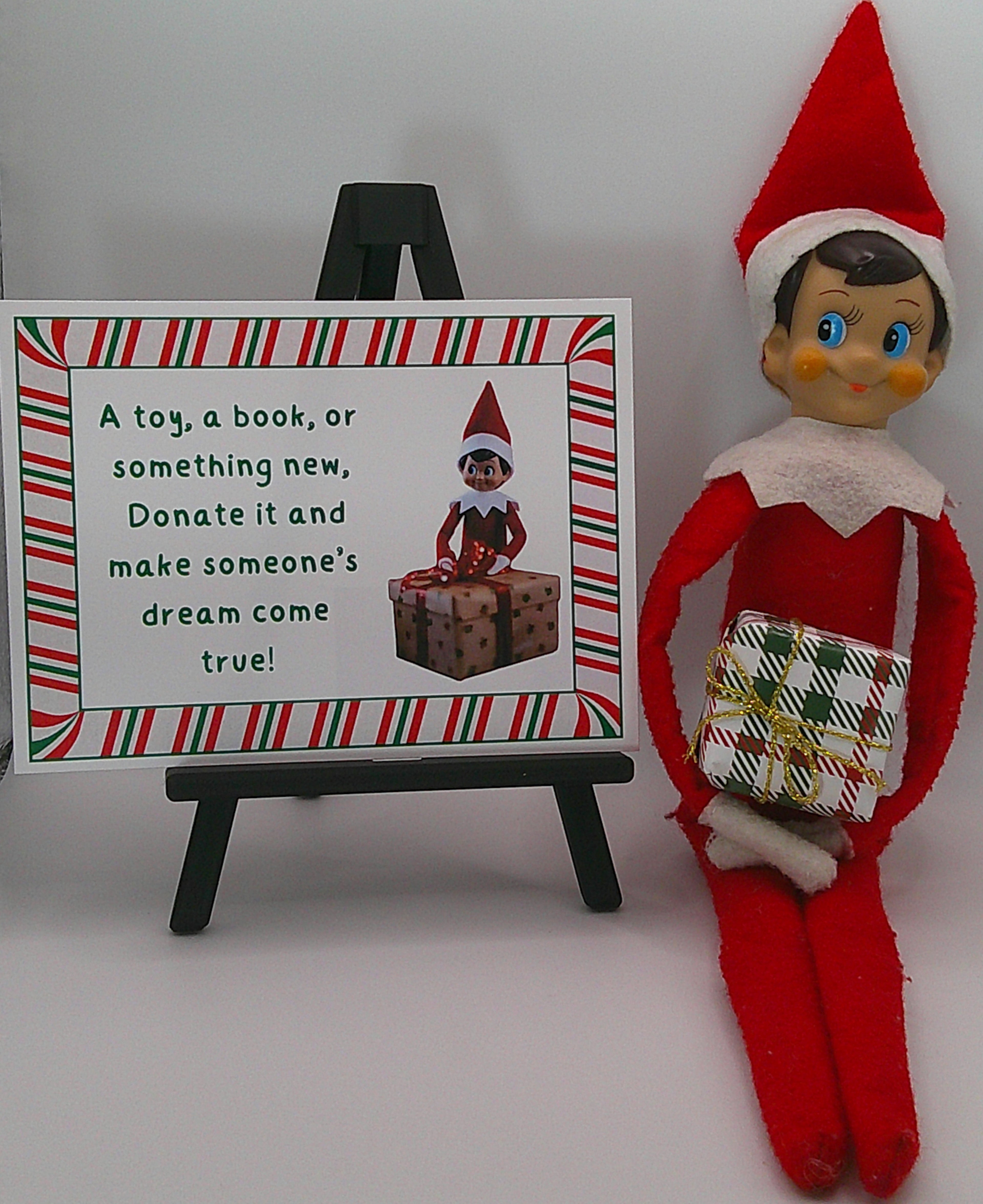 Wrapped gift prop kit